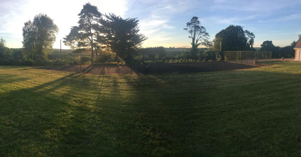 Dalton House Hotel Abbeyfeale Bagian luar foto